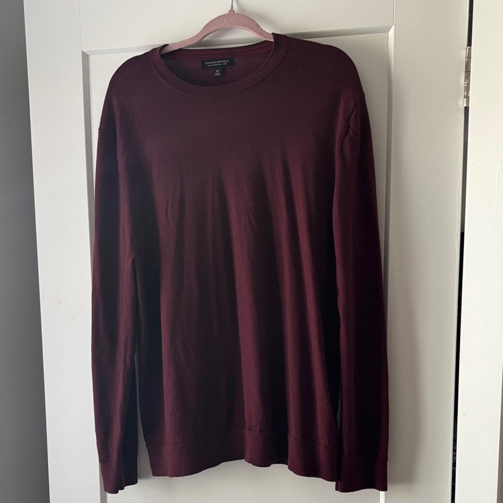 Banana Republic 100% Merino Wool Burgundy Sweater